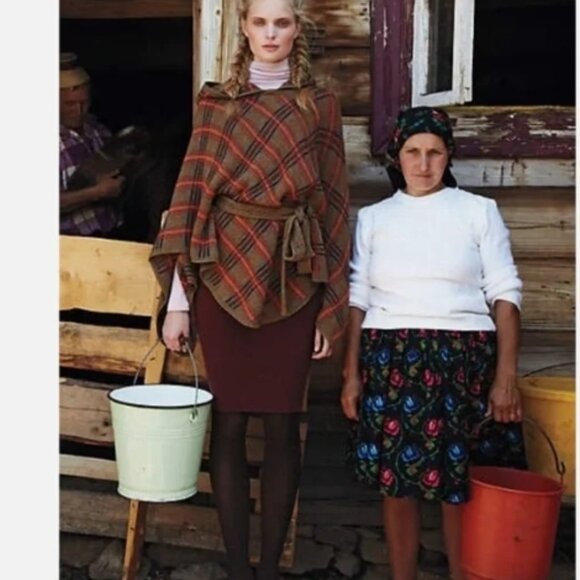 Anthropologie Charlie & Robin Hallstatt Plaid Hooded Poncho Cape Sweater OS - Picture 11 of 11